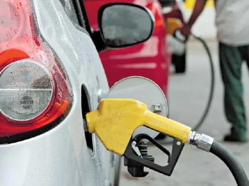 Reoneração de combustíveis deve elevar preço da gasolina em R$ 0,69 por litro, aponta levantamento