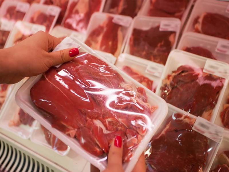 Governo monta ofensiva para evitar fechamento de mercados para carne brasileira