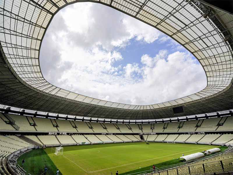 Governador Elmano de Freitas entrega obras da Arena Castelão e anuncia mais melhorias para o estádio