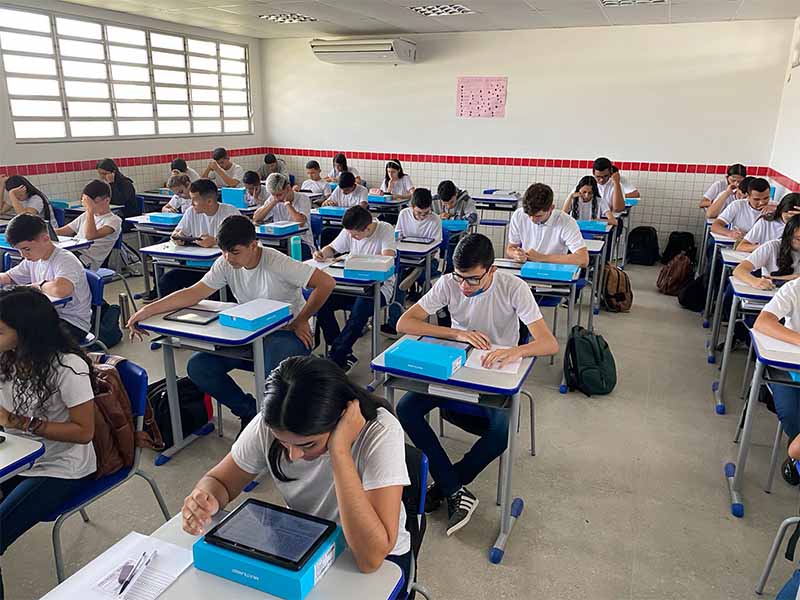 Escolas estaduais realizam avaliação diagnóstica por meio de recursos digitais