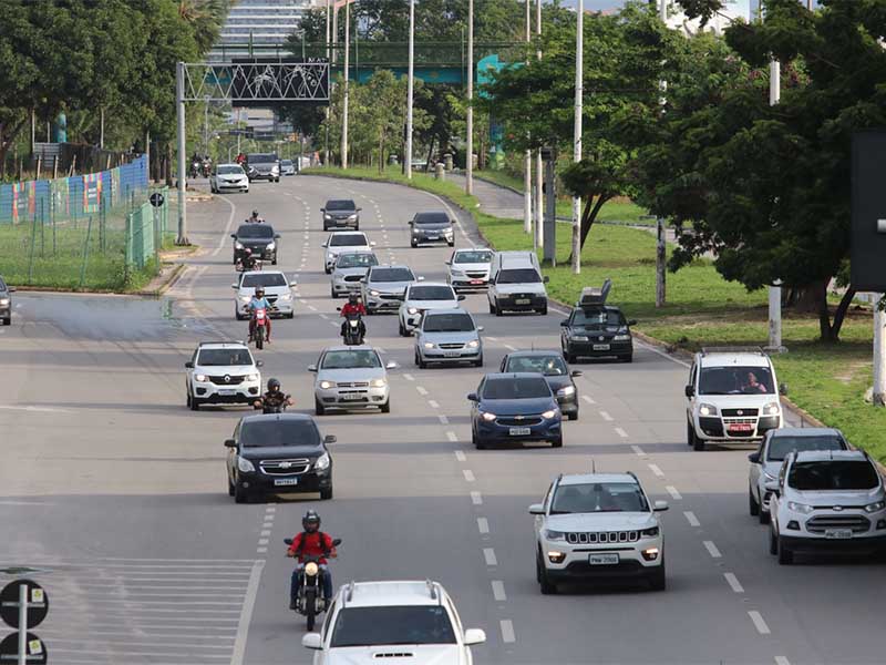 Licenciamento de veículos automotores com placas final 1 vence nesta sexta-feira (10)