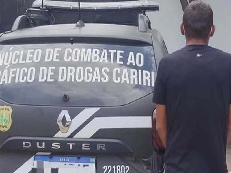 Homem condenado por tortura é capturado pela Polícia Civil com arma e drogas no Cariri