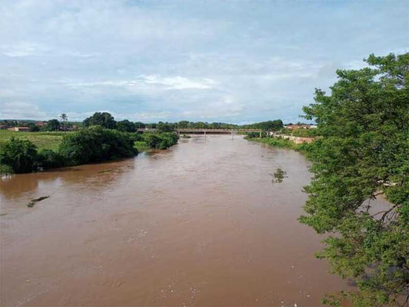 Sobe para 24 número de açudes sangrando no Ceará; confira a situação por bacia hidrográfica