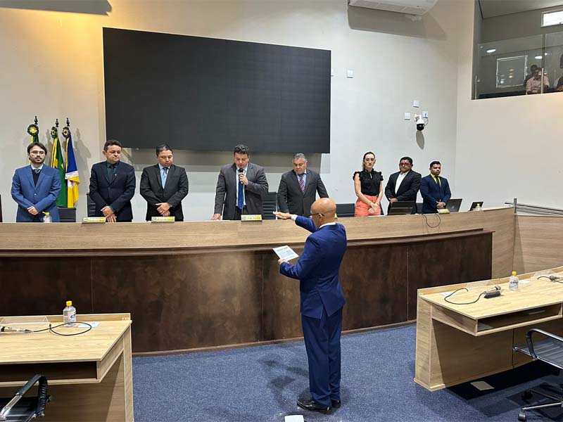 Edinaldo Moura (PL) é empossado vereador, em Juazeiro do Norte