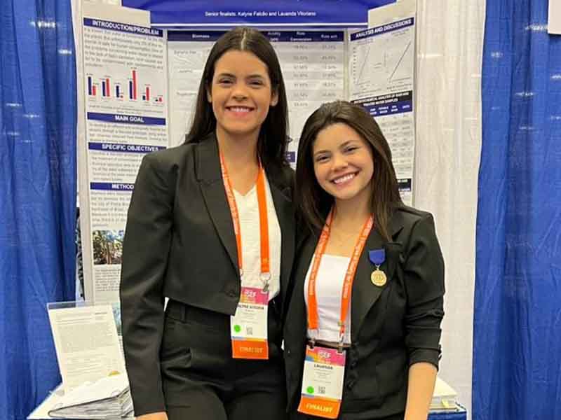 Estudantes de Pedra Branca são premiadas em feira científica nos Estados Unidos