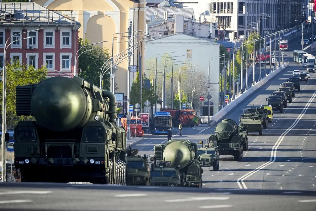 Ameaças da Ucrânia fazem cidades da Rússia cancelarem desfiles do Dia da Vitória, principal feriado do país