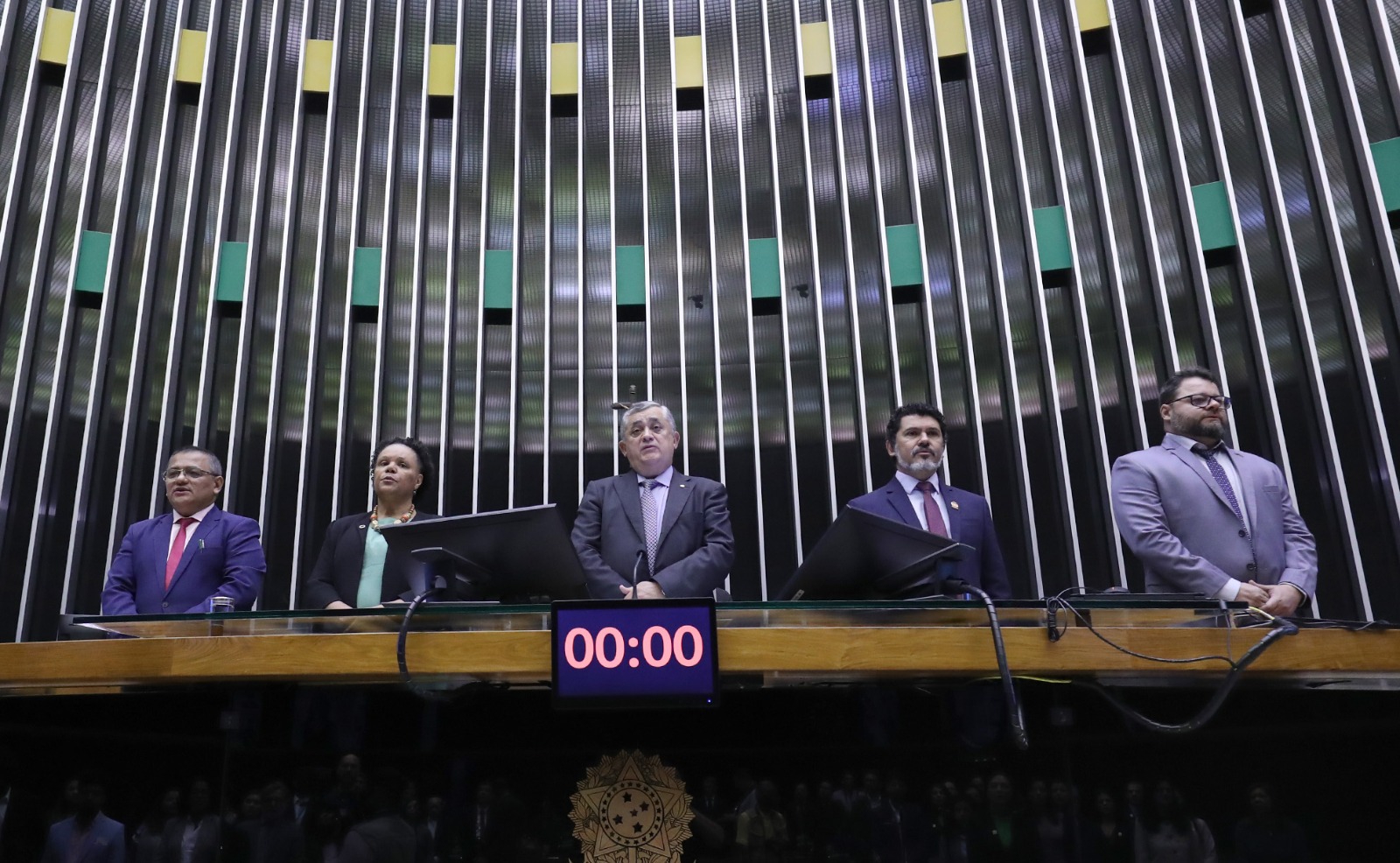 Deputado José Guimarães preside sessão solene em homenagem aos 10 anos da Universidade Federal do Cariri