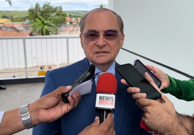 Presidente do TJCE desembargador Abelardo Benevides reinaugura Fórum do Crato