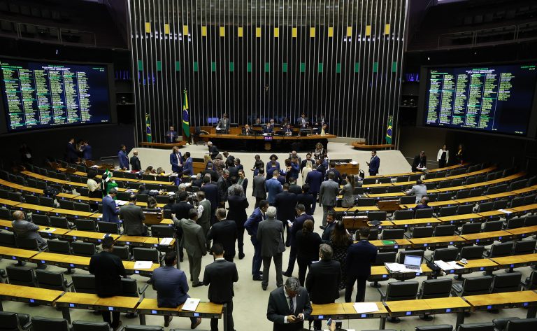 Câmara aprova prorrogação de incentivos para empresas do Nordeste e da Amazônia