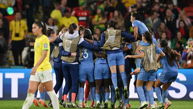 Por 2 a 1, Brasil é superado pela França na Copa do Mundo Feminina