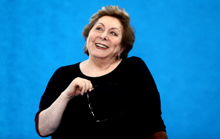 Atriz Aracy Balabanian, intérprete de Dona Armênia e Cassandra, morre aos 83 anos