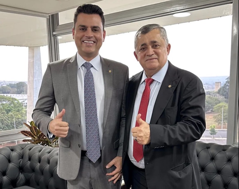 Deputado Yury do Paredão se reúne com Guimarães em Brasília e articula projetos para o Cariri