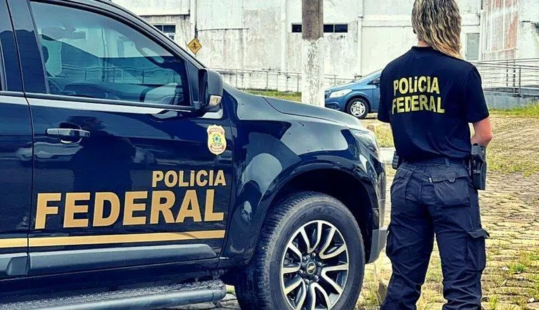 PF investiga grupo que criava cadastros falsos para ganhar dinheiro com licença-maternidade.