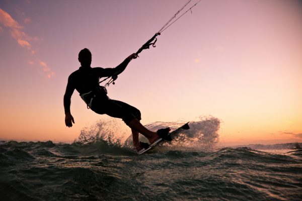 Ceará está entre destinos preferidos de kitesurfistas estrangeiros