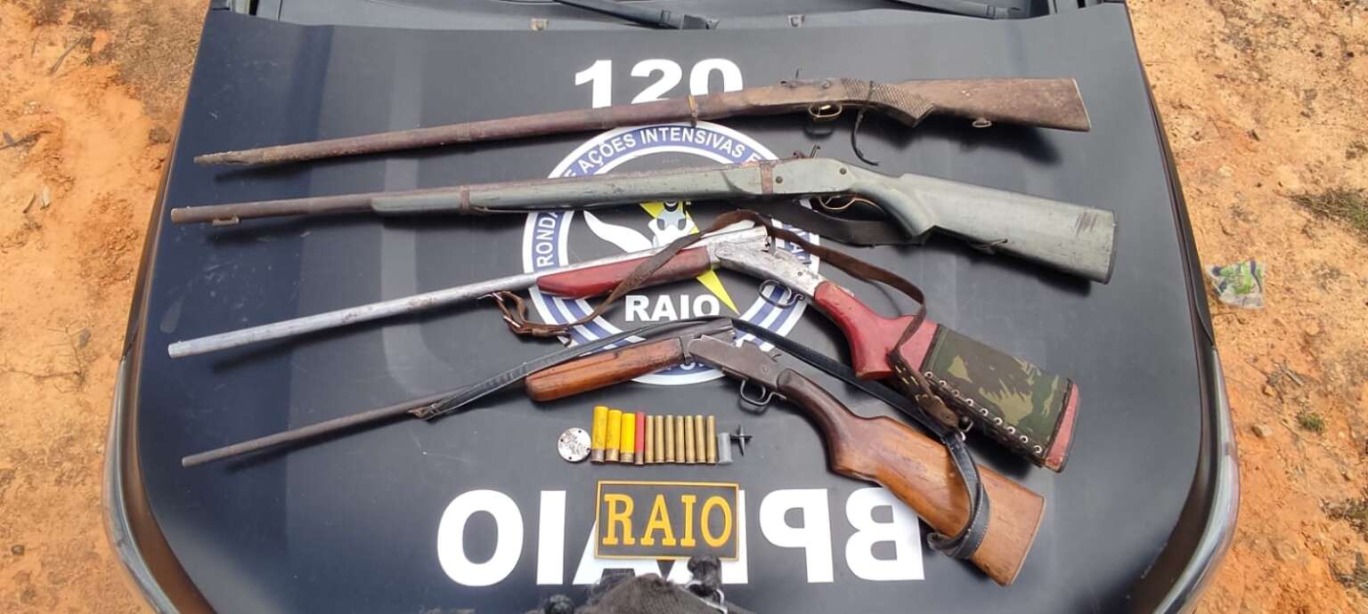 Polícia Militar apreende quatro armas de fogo e 12 munições em Caririaçu