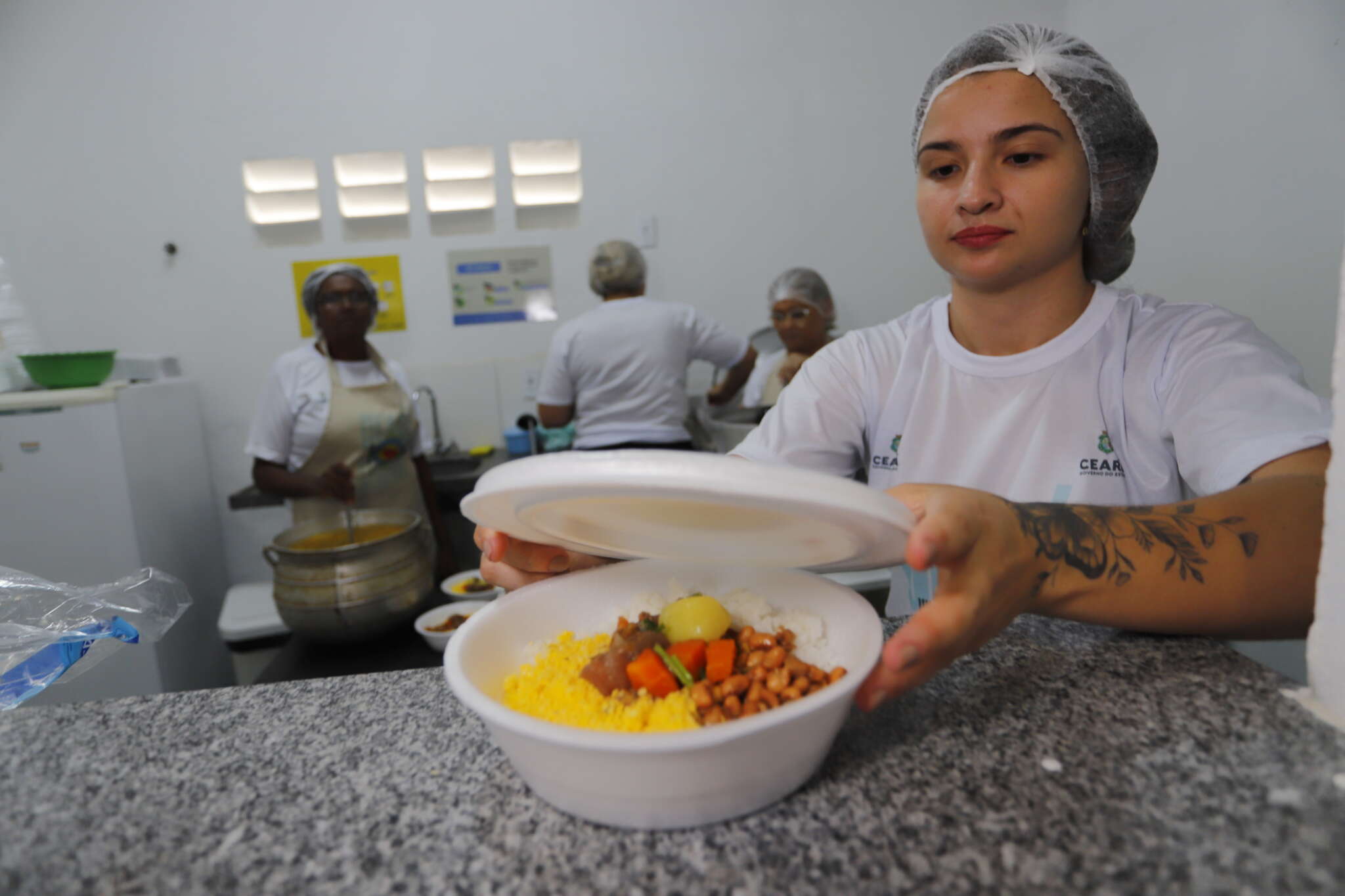 Ceará Sem Fome: cozinhas ultrapassam 50 mil refeições distribuídas diariamente no estado