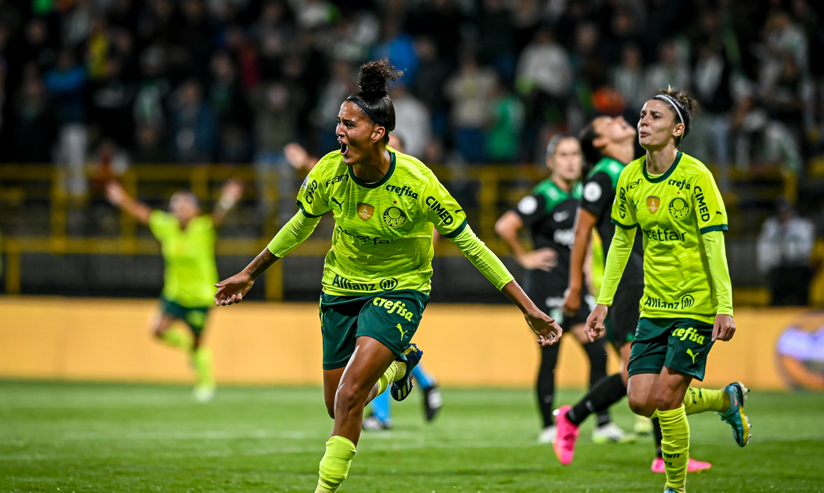 Libertadores: Palmeiras derrota Atlético Nacional para chegar à final