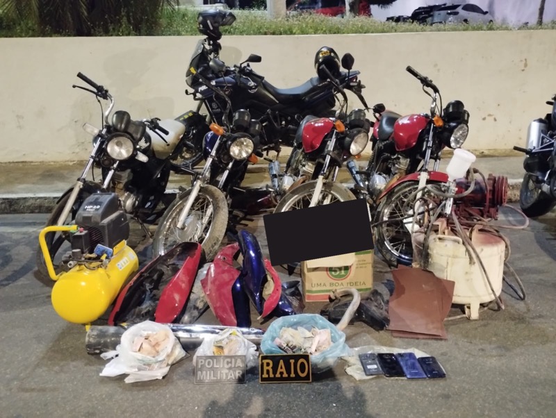 Polícia militar captura dupla suspeita de receptação e recupera quatro motocicletas