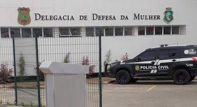 Homem é preso acusado de ameaçar ex-namorada e tocar fogo na casa dela em Juazeiro do Norte