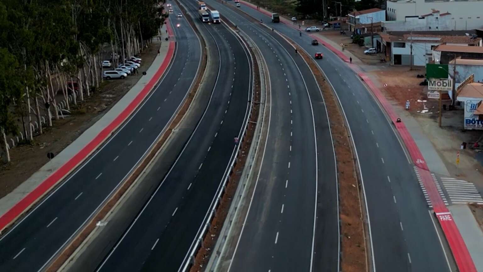 Inaugurada, duplicação da BR-222 em Tianguá promove o desenvolvimento regional.