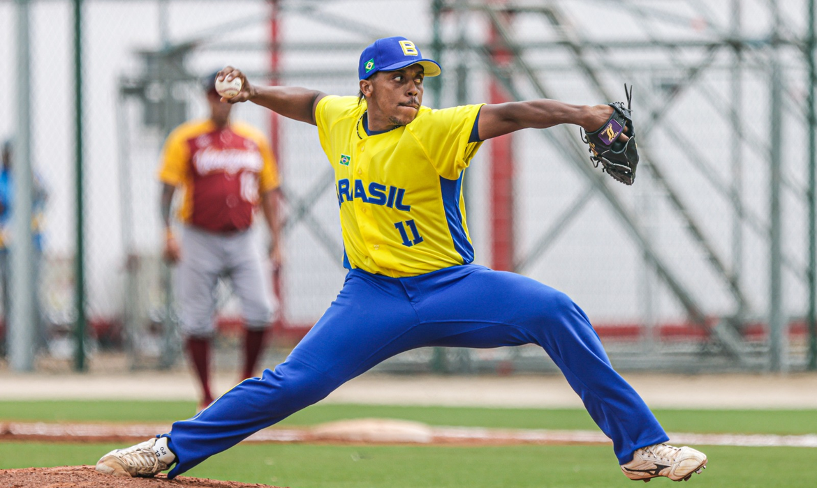 Brasil surpreende e bate Venezuela na estreia no beisebol no Pan