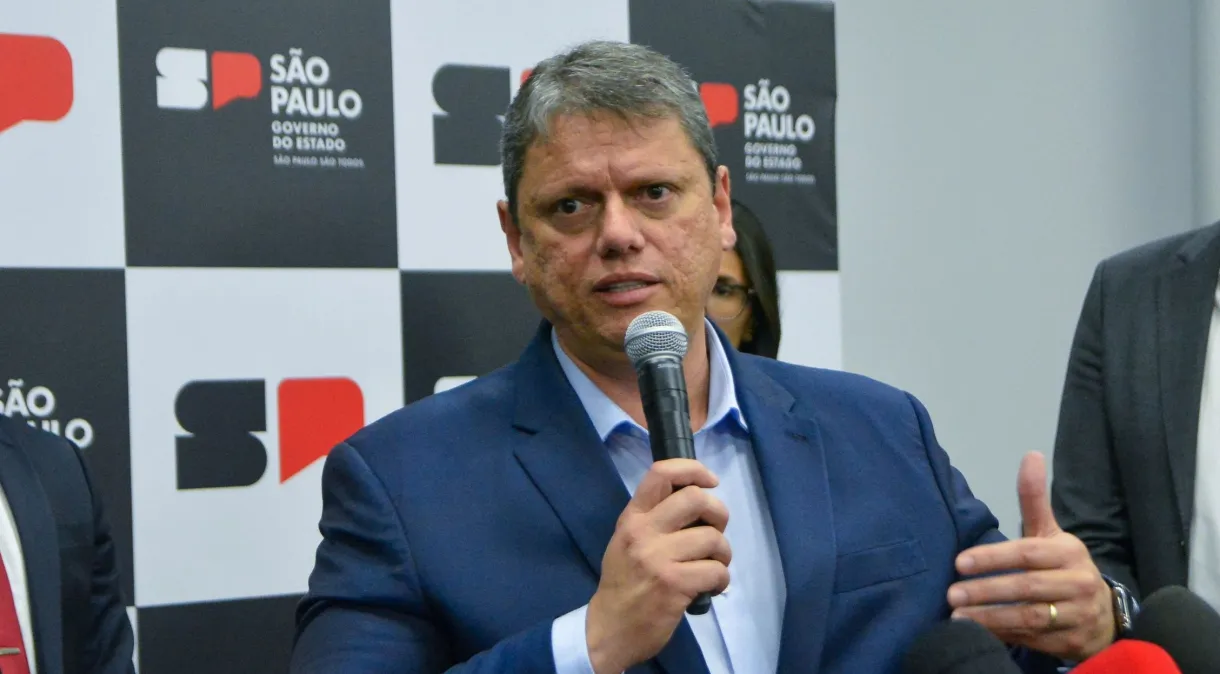 Oposição a Tarcísio aciona justiça contra projeto de privatização da Sabesp