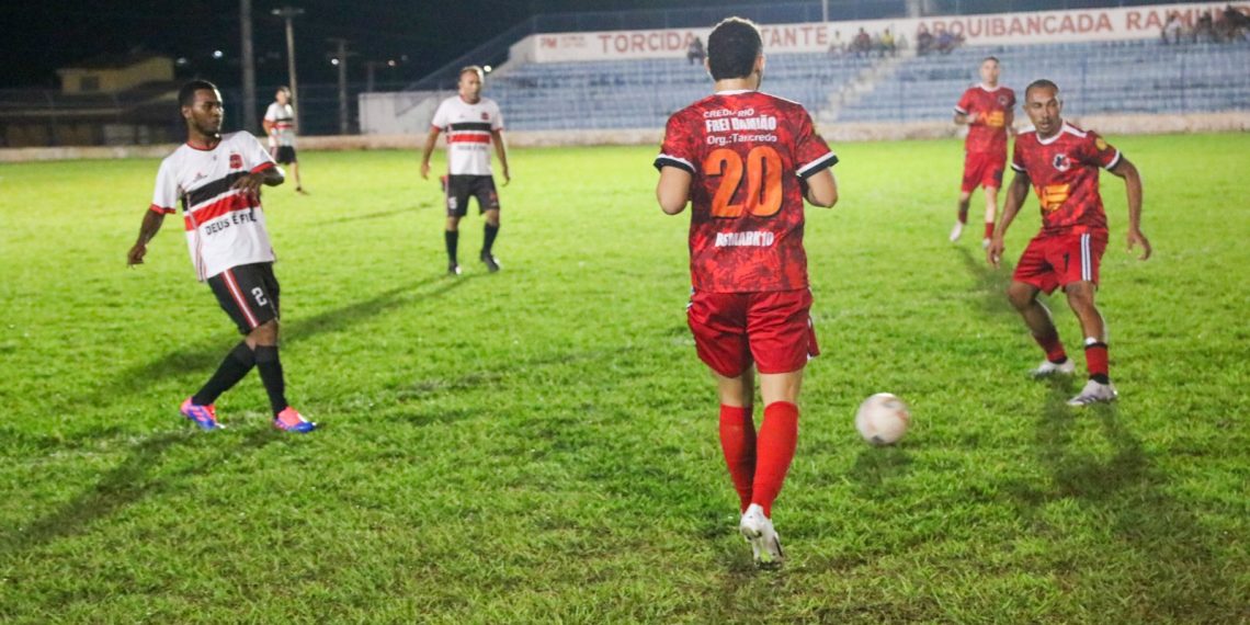 Campeonato Barbalhense conhece semifinalistas da 1ª e 2ª divisão; jogos serão realizados essa semana e definirão os grandes finalistas