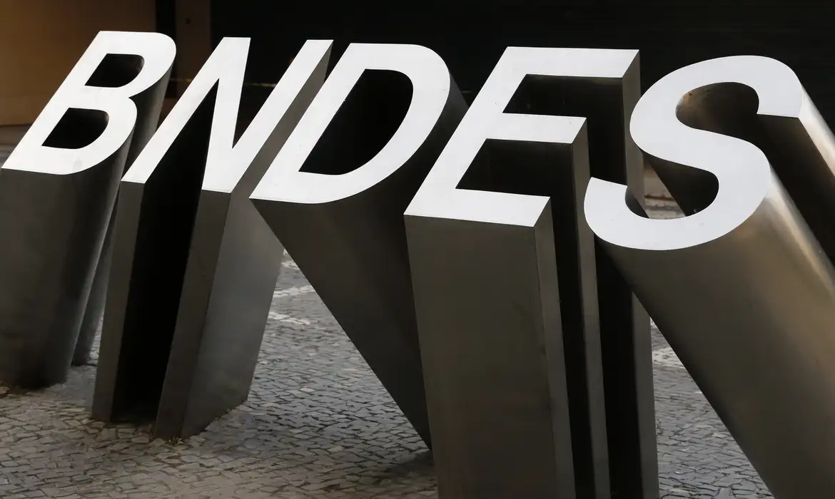 BNDES reduz em até 60% remuneração para operações de exportação