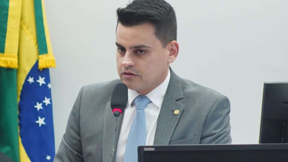 Deputado Yury do Paredão propõe criação do Dia dos Profissionais do Samu