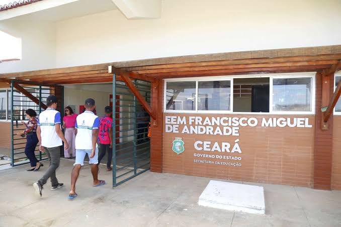 Prefeitura de Campos Sales anuncia reajuste salarial para professores acima da proposta federal