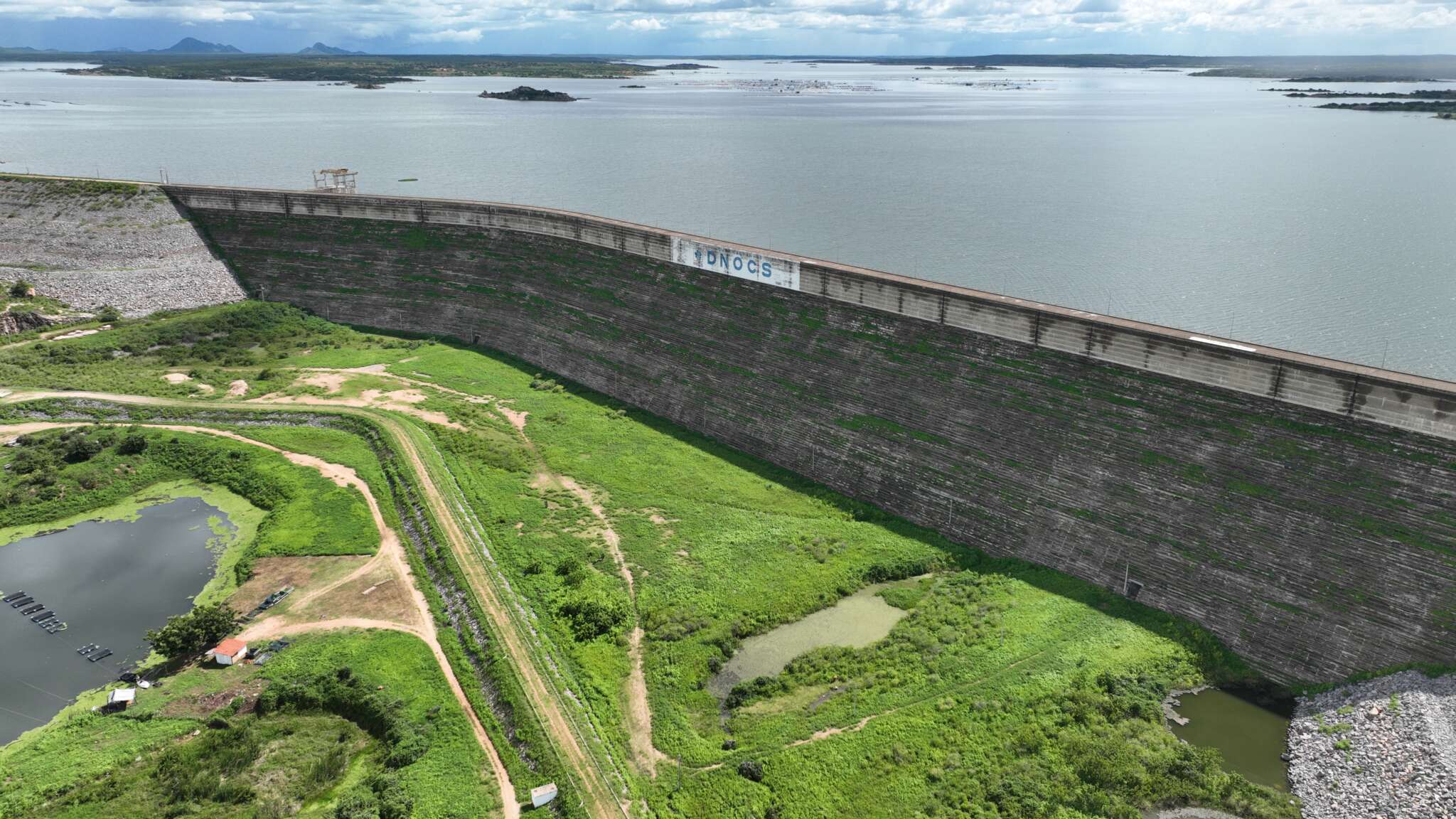 Águas da Transposição do São Francisco começam a chegar ao Açude Castanhão