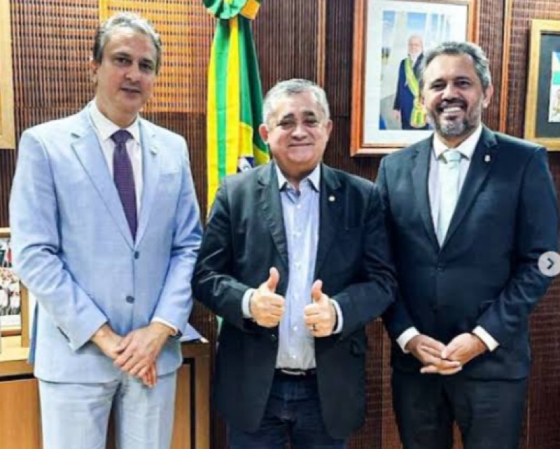 Camilo, Elmano e Guimarães vêm ao Cariri lançar Fernando Santana pré-candidato a prefeito de Juazeiro do Norte