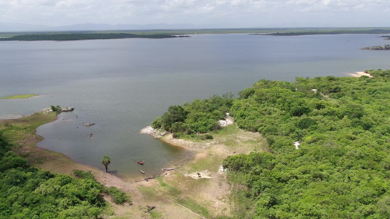 Sobe para 15 o número de açudes sangrando no Ceará