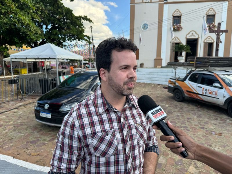 Prefeito Guilherme Saraiva fala sobre preparativos para a abertura do Pau da Bandeira em Barbalha