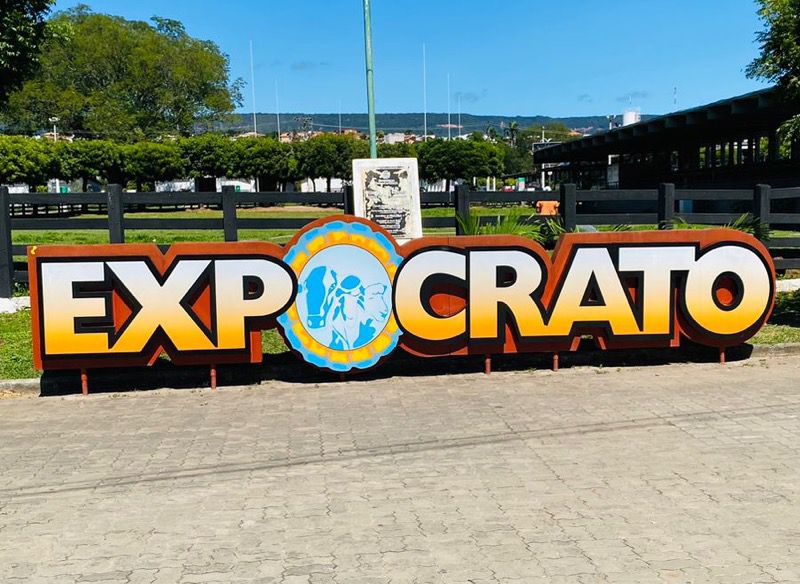 Parque da Expocrato passa por manutenções na estrutura de bares e restaurantes