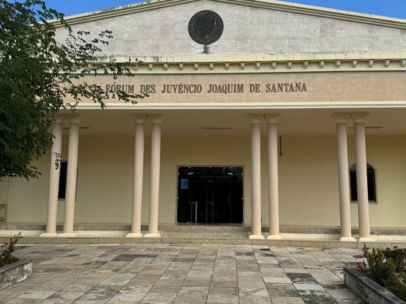 AO VIVO: começa a primeira audiência com todos os envolvidos na tentativa de assassinato contra Laísa Andrade, em Juazeiro do Norte