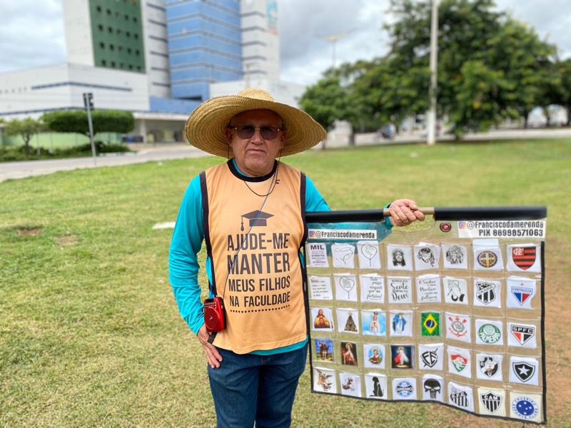 “Conta tua História”: conheça o comerciante que viaja o Nordeste vendendo adesivos para pagar faculdade dos filhos