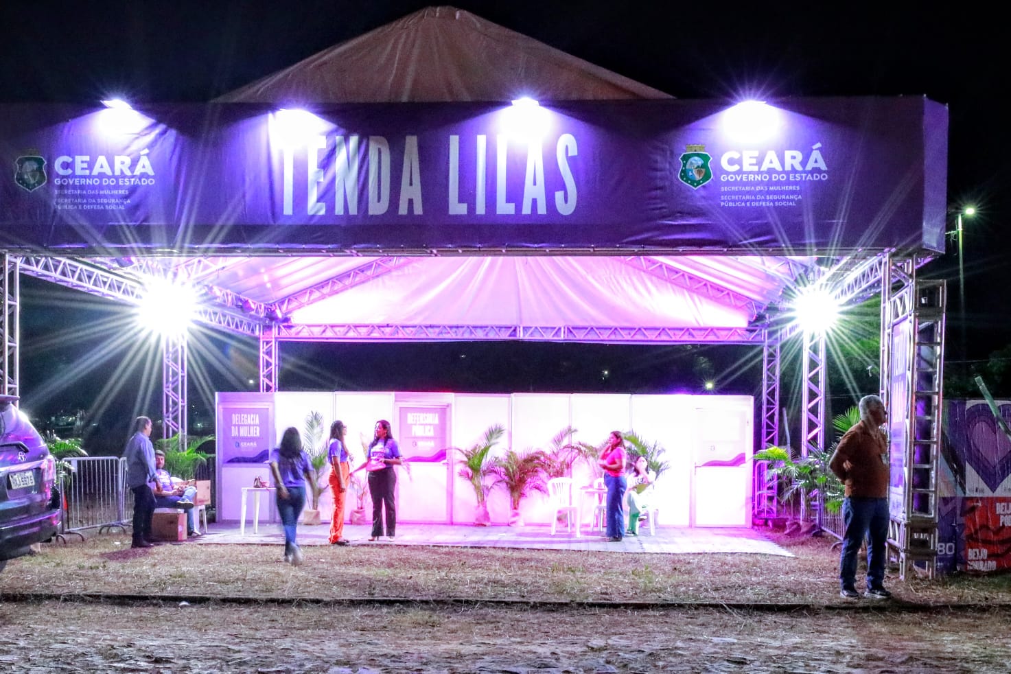 Governo do Ceará reforça proteção às mulheres com Tenda Lilás na ExpoCrato 2024