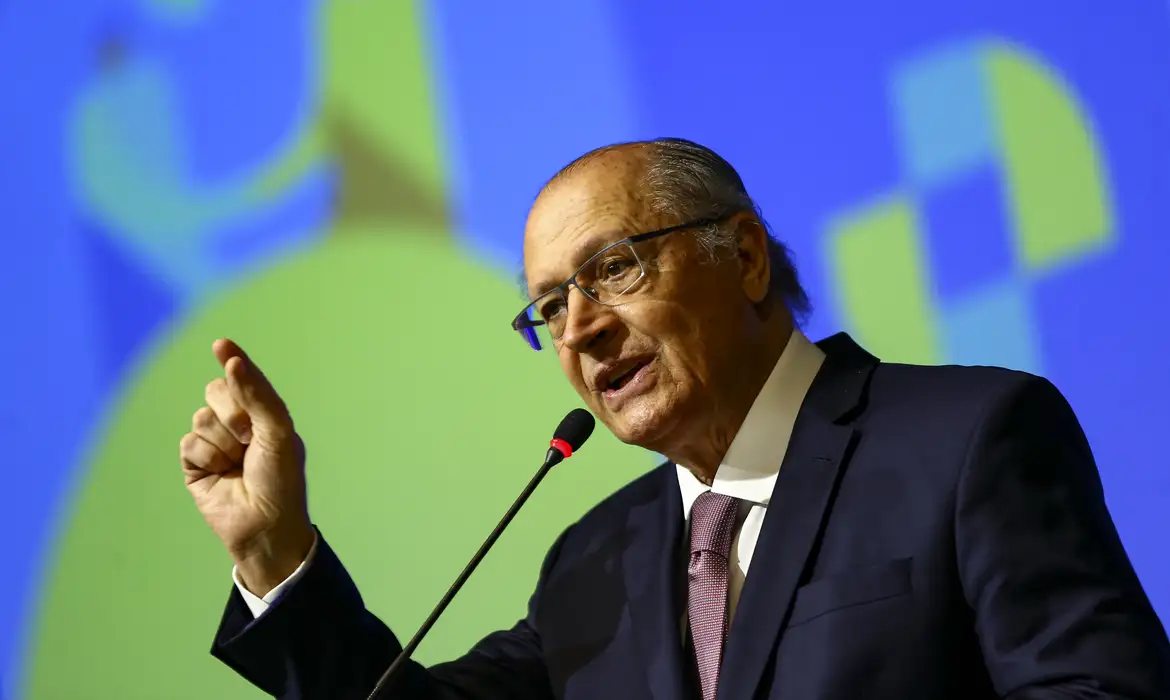Alckmin diz que reforma tributária vai ampliar investimentos e exportações