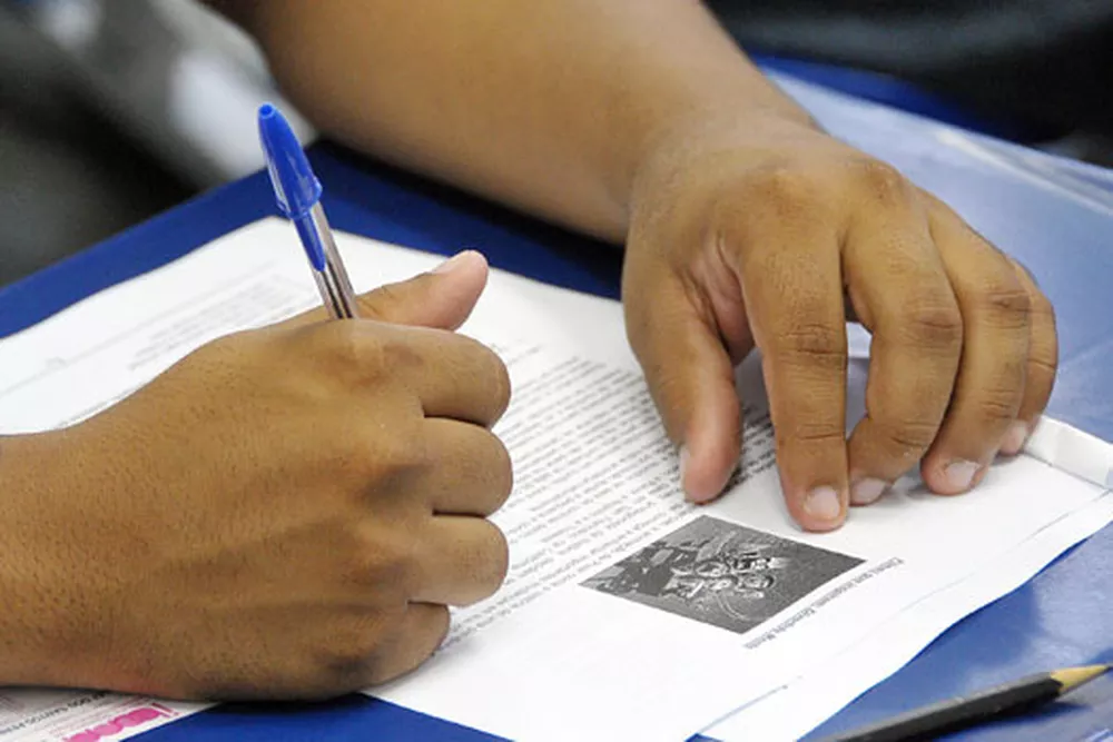 Aumento de cotas em concurso público tramitará em regime de urgência