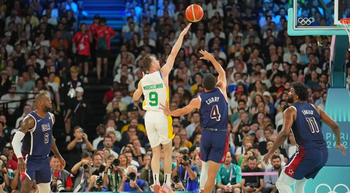 Brasil para nos EUA e se despede do basquete nos Jogos de Paris