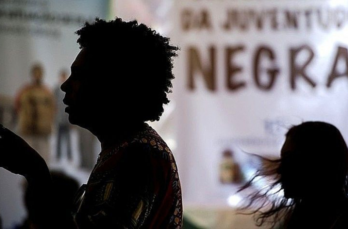 Seis em cada dez negros sofreram discriminação no último ano