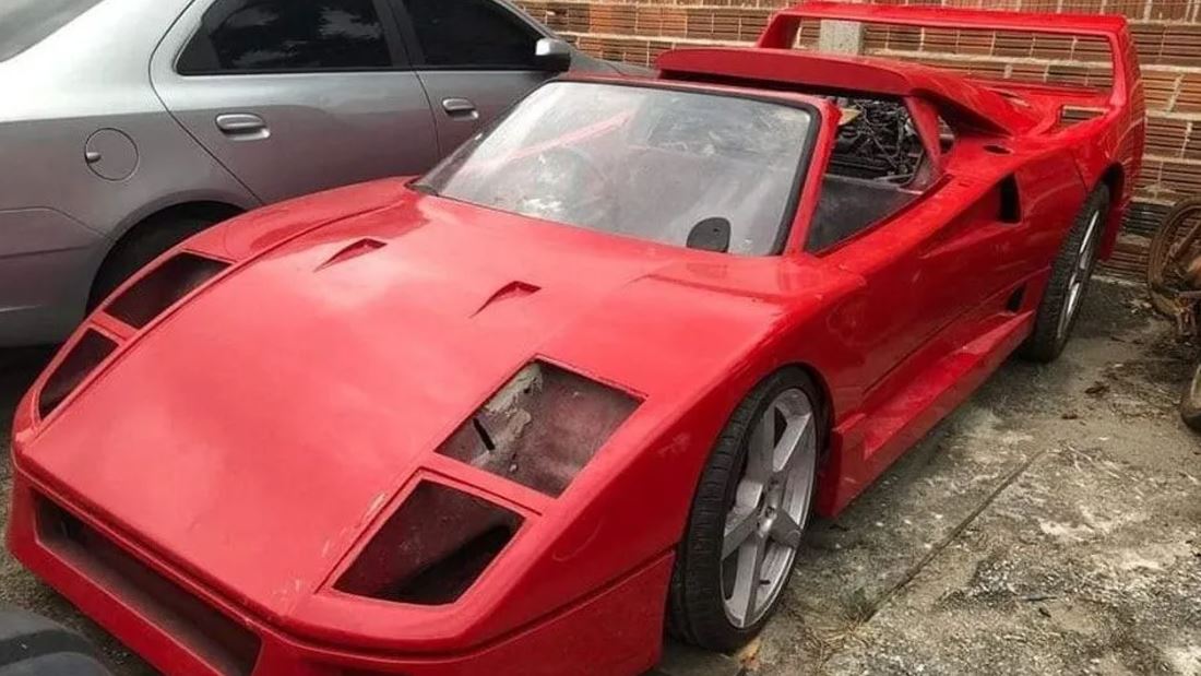 Ferrari processa homem por criar e vender réplica de carro em São Paulo