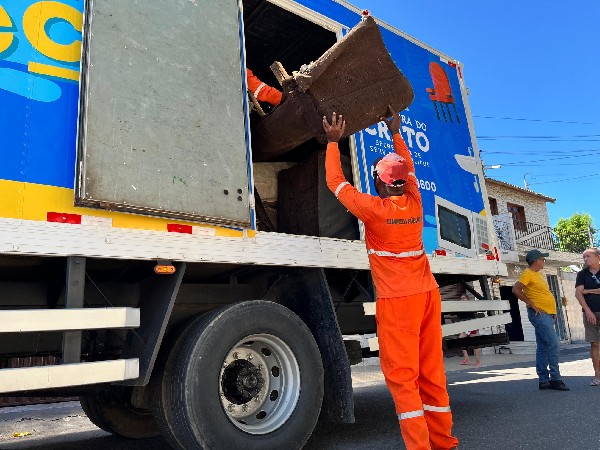 Cata Treco percorre diversas localidades do Crato no decorrer da semana