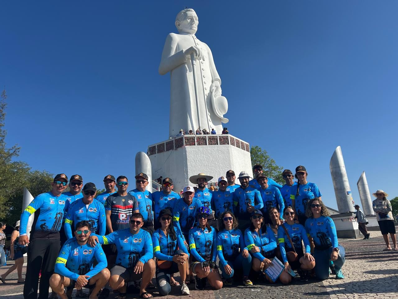 Sergipanos falam da experiência de percorrer 500 km de bicicleta até Juazeiro do Norte para Romaria de Finados