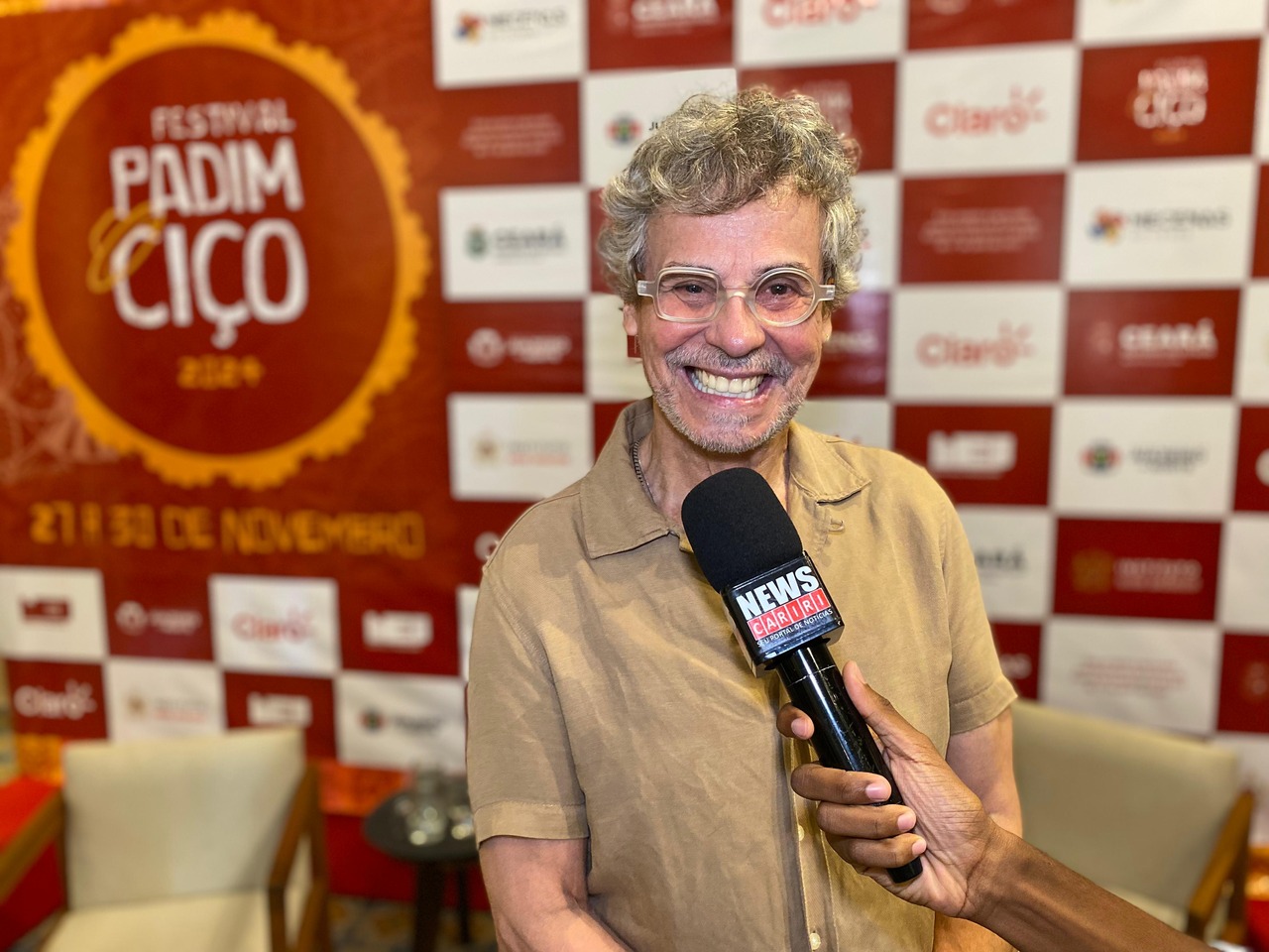 Carlinhos de Jesus realiza aulão de dança na programação do Festival Padim Ciço, em Juazeiro do Norte