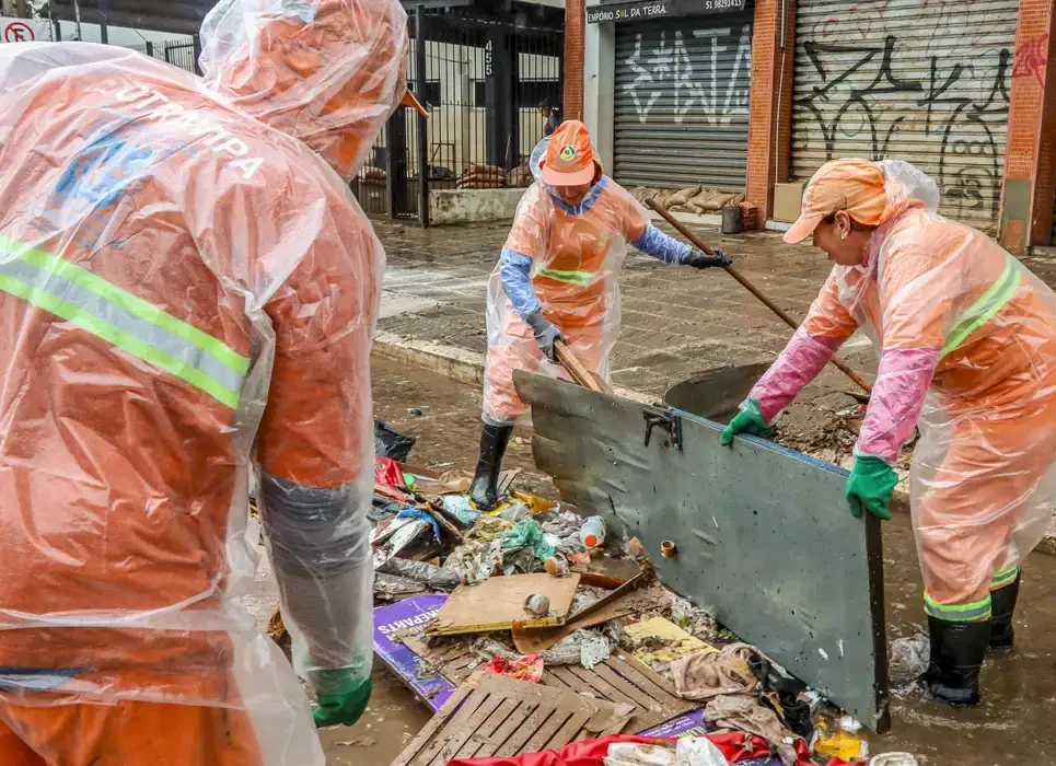 IBGE aponta avanço na limpeza urbana, mas lixões seguem ativos no país