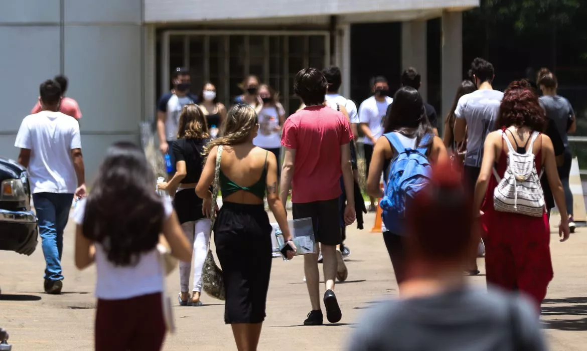 Maioria dos jovens brasileiros quer ter o próprio negócio