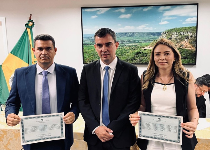 Salviano Alencar e Silvaneide são oficialmente diplomados como prefeito e vice-prefeita de Potengi