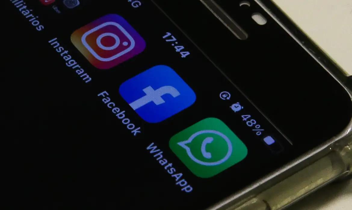 WhatsApp, Instagram e Facebook registram instabilidade nesta quarta-feira